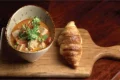 Croissant curry